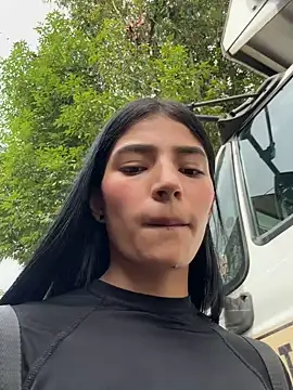 Snapshot of Ema_Rose_ chatting on January 16, 2026, 7:40 pm Ema Rose online show from January 16, 2026, 7:40 pm