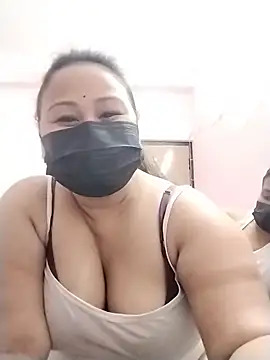 DesiSeductress online show from February 26, 2026, 4:51 pm