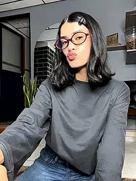 Godsfavorite19 online show from January 14, 2026, 3:43 am