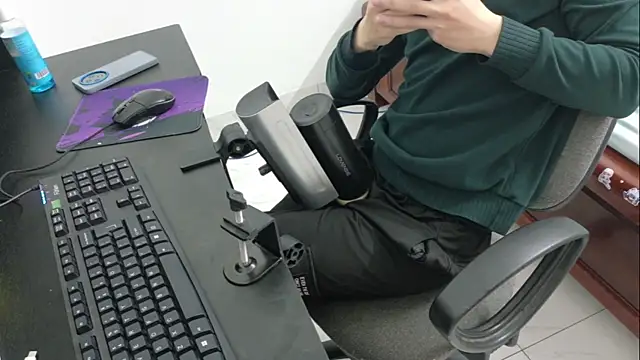 - kur - online show from December 21, 2025, 11:45 am