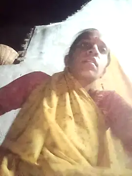 Karishma singh online show from April 14, 2026, 3:06 pm