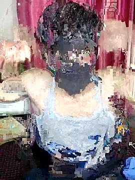 Snapshot of xrealcam699 chatting on February 20, 2026, 10:06 am xrealcam699 online show from February 20, 2026, 10:06 am