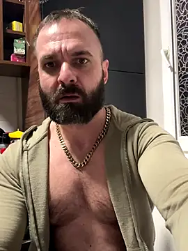 Snapshot of DamonSalvatore2 chatting on January 5, 2026, 8:12 pm DamonSalvatore2 online show from January 5, 2026, 8:12 pm