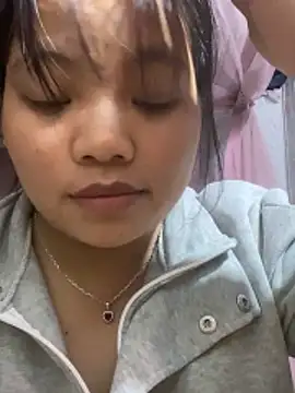 Snapshot of Aha-aa chatting on December 21, 2025, 1:46 pm Aha-aa online show from December 21, 2025, 1:46 pm