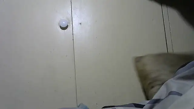 goldenstrips295 online show from March 21, 2026, 10:13 pm