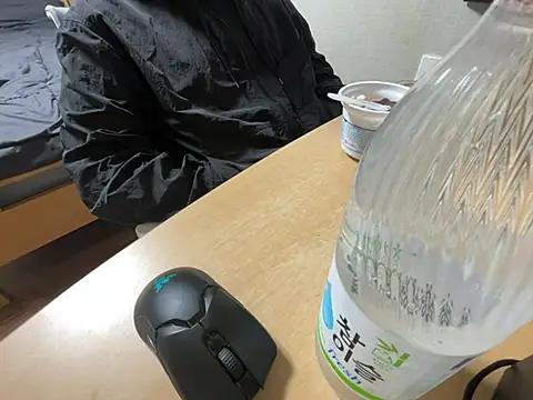 Snapshot of koreanbottom03 chatting on January 11, 2026, 10:44 am koreanbottom03 online show from January 11, 2026, 10:44 am