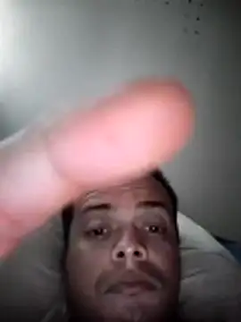 soytorres92 online show from February 12, 2026, 11:15 pm