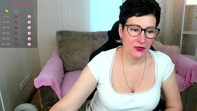 JennyMons online show from May 17, 2026, 8:36 am