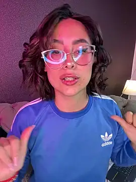 luna gv online show from February 24, 2026, 11:11 am