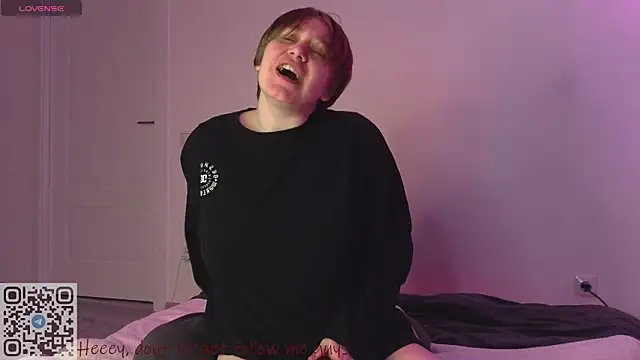 starsonthesky online show from April 7, 2026, 10:39 am