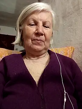 KlaudiaDarling online show from March 9, 2026, 4:10 pm