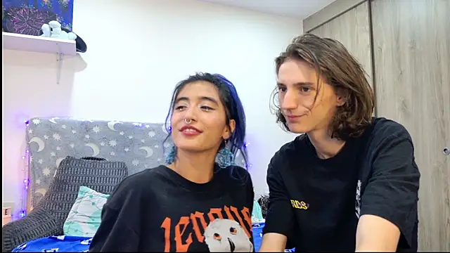 LunaisBack online show from March 4, 2026, 8:38 pm