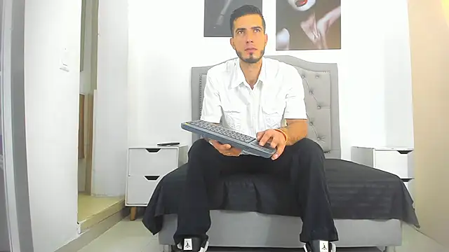 marc ruffa online show from March 6, 2026, 11:38 am