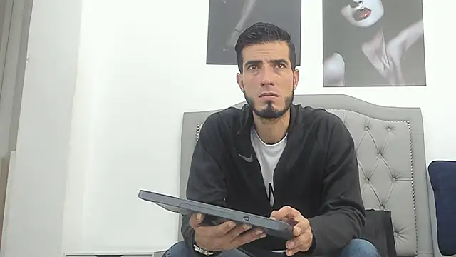 Snapshot of marc_ruffa chatting on February 20, 2026, 8:00 pm marc ruffa online show from February 20, 2026, 8:00 pm