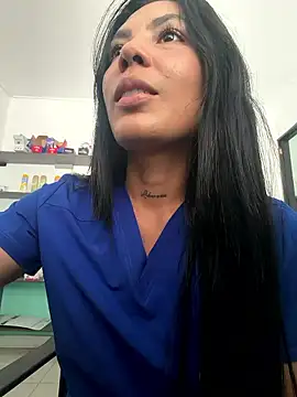 Snapshot of Sarah_Hinata chatting on January 7, 2026, 4:23 pm Sarah Hinata online show from January 7, 2026, 4:23 pm