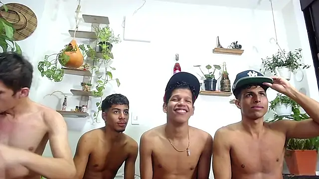 Interracial Snow Bunny online show from March 8, 2026, 2:04 am