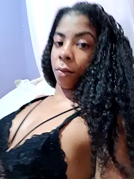 Samarajenyfer online show from February 25, 2026, 2:23 am