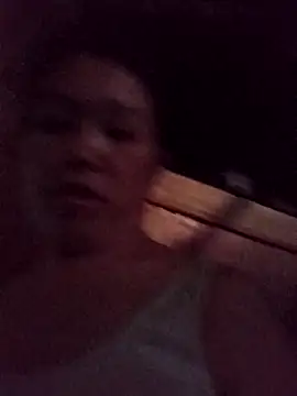 dakota-kis online show from April 7, 2026, 11:23 am