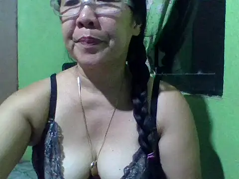 Snapshot of asianbigboobs69 chatting on March 30, 2026, 3:57 pm asianbigboobs69 online show from March 30, 2026, 3:57 pm