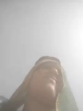 Snapshot of hornycouple20000 chatting on February 12, 2026, 5:51 am hornycouple20000 online show from February 12, 2026, 5:51 am