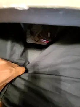 jerryrooh69 online show from March 12, 2026, 7:12 am