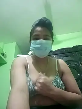 Snapshot of Nusratkkk0083 chatting on February 26, 2026, 5:35 pm Nusratkkk0083 online show from February 26, 2026, 5:35 pm