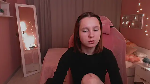 Haya Harareet online show from January 9, 2026, 1:23 am