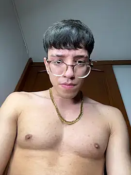 ArthurDavies  online show from February 25, 2026, 9:20 am