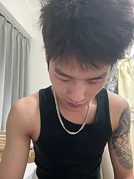 nanda108520 online show from March 4, 2026, 2:14 pm