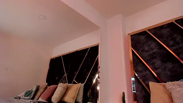 Chloe Connor online show from February 8, 2026, 1:58 am