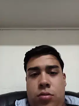 Yosoyelmismo-6737 online show from May 25, 2026, 9:57 pm