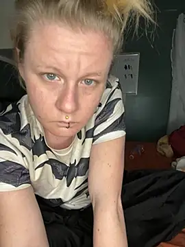 Autumn paige online show from February 12, 2026, 12:43 am