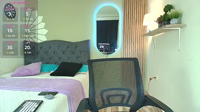 Snapshot of Juliana_sex2 chatting on February 13, 2026, 10:21 pm Juliana sex2 online show from February 13, 2026, 10:21 pm