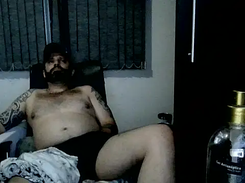 HairyBearTopDominantxh online show from February 12, 2026, 3:39 am