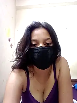 sexyyy sonia online show from May 11, 2026, 5:20 am