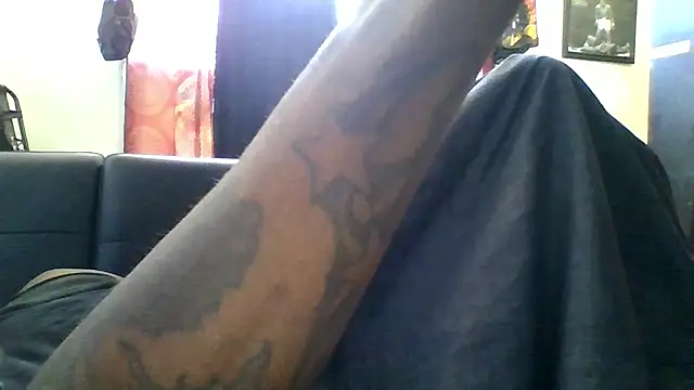 yezyoucangetthat online show from January 13, 2026, 8:02 pm