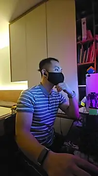 Snapshot of OnlyHand9x chatting on February 6, 2026, 4:36 pm OnlyHand9x online show from February 6, 2026, 4:36 pm