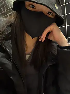 ZJbaby online show from March 15, 2026, 1:29 pm