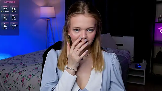 Snapshot of Elioraa chatting on January 14, 2026, 3:04 pm Elioraa online show from January 14, 2026, 3:04 pm