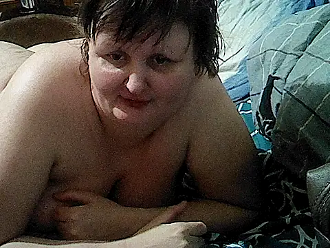 nataly4560 online show from February 8, 2026, 8:17 pm