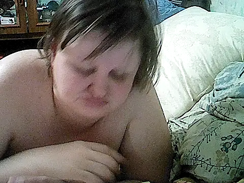 nataly4560 online show from April 4, 2026, 10:16 pm