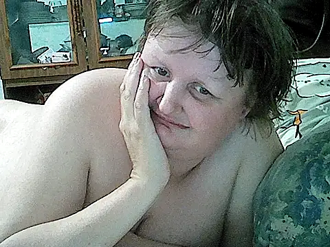 nataly4560 online show from June 5, 2026, 9:53 pm