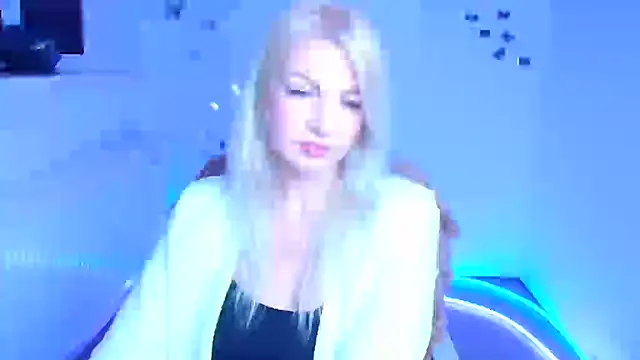 Madonna Fire online show from February 4, 2026, 12:44 pm