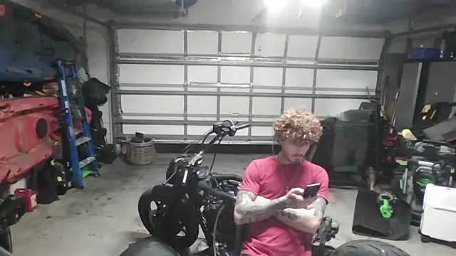 Derrick7799 online show from January 6, 2026, 12:25 am