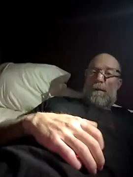 Snapshot of tittycum3636 chatting on March 6, 2026, 5:24 am tittycum3636 online show from March 6, 2026, 5:24 am