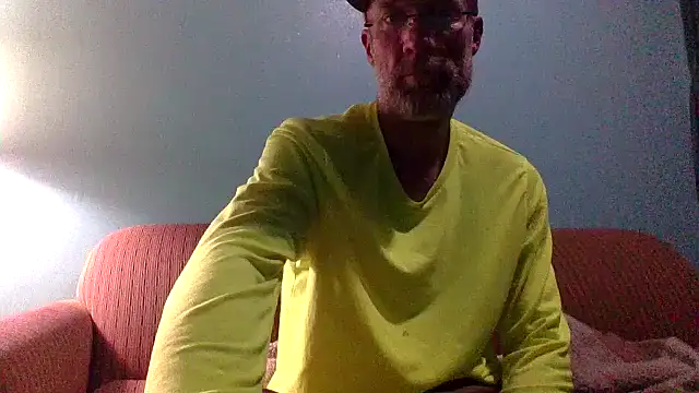 Snapshot of tittycum3636 chatting on February 4, 2026, 2:17 am tittycum3636 online show from February 4, 2026, 2:17 am