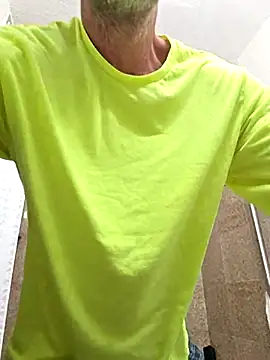 Snapshot of tittycum3636 chatting on April 8, 2026, 6:26 am tittycum3636 online show from April 8, 2026, 6:26 am