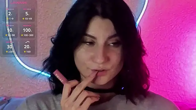 Snapshot of ValeryAlfie chatting on January 14, 2026, 2:20 pm ValeryAlfie online show from January 14, 2026, 2:20 pm