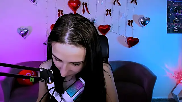 sweetie chloe  online show from February 23, 2026, 5:24 pm