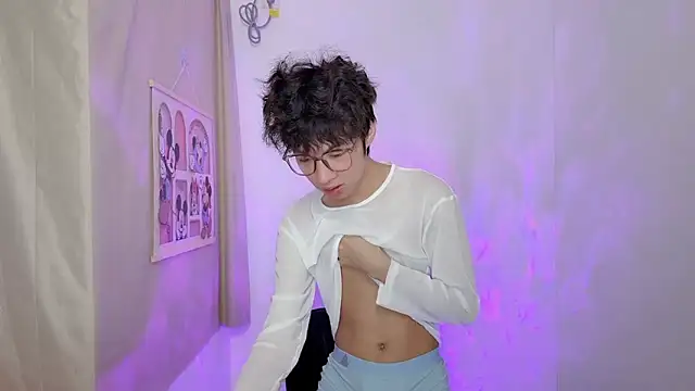 afahyu online show from March 13, 2026, 1:49 pm